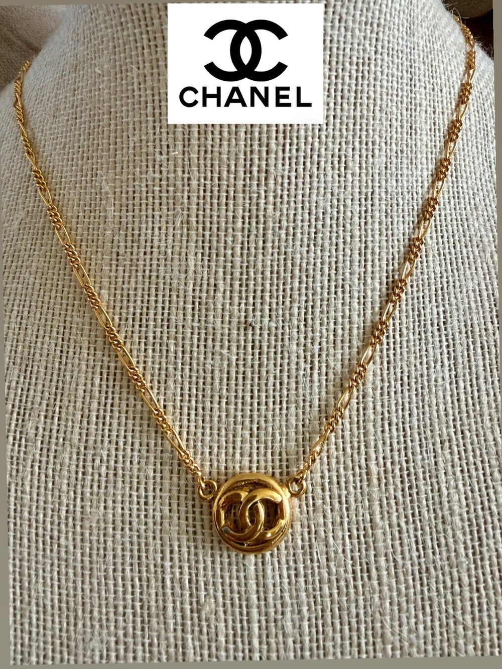 ***sold***CHANEL 1983 CC Medallion-Pendant Necklace